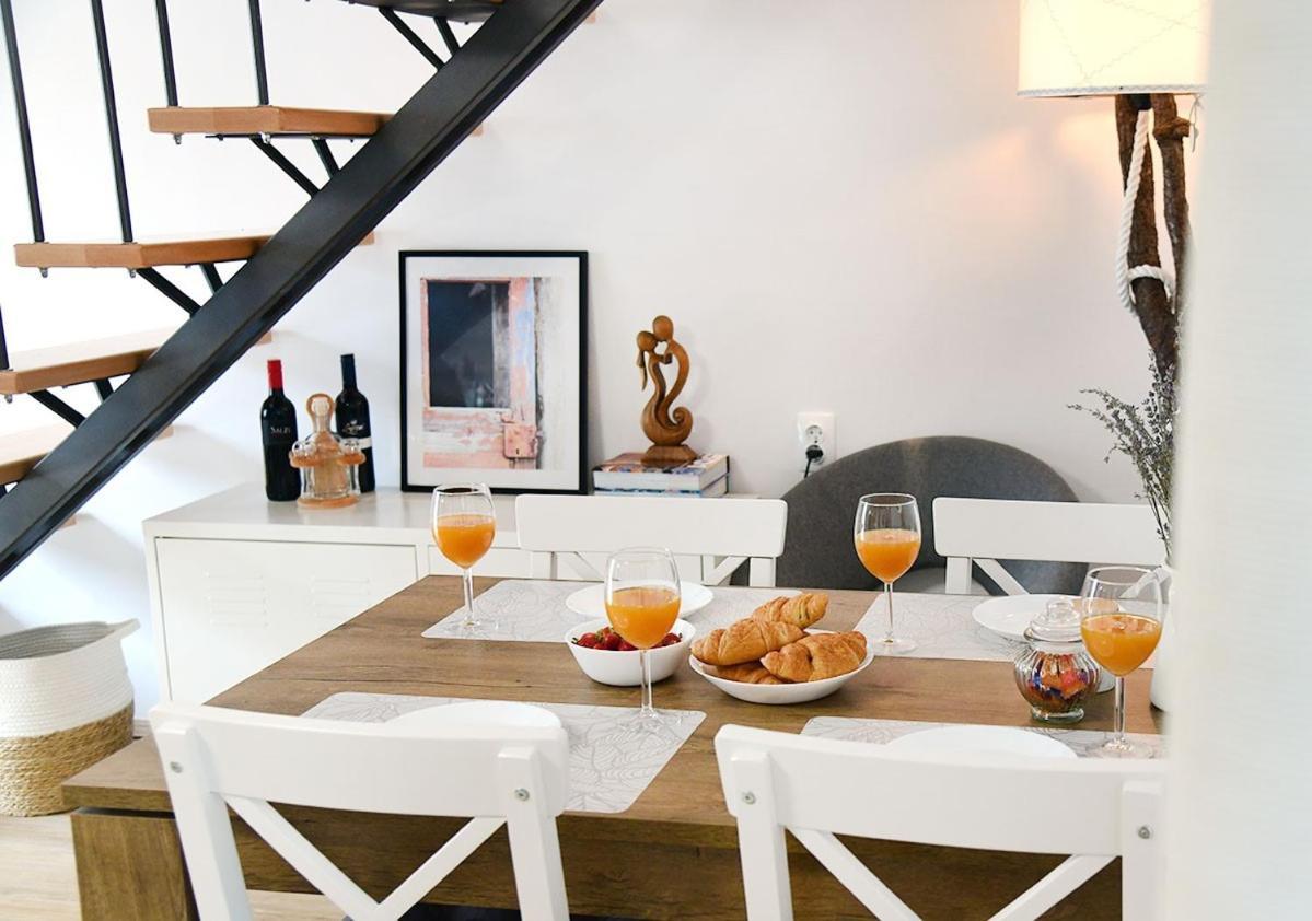 Apartment D & Studio L Dobrinj ภายนอก รูปภาพ